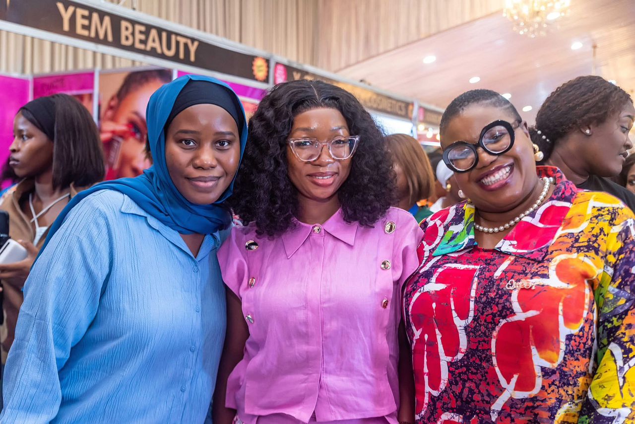 Guests at The Makeup Fair Series exhibition stands